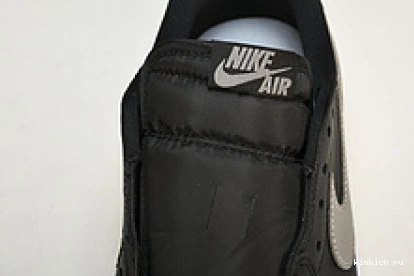 Jordan Low Shadow 1 Retro 1026